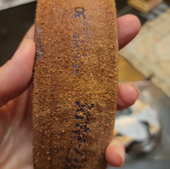 VINTAGE Tex made embossed GENUINE Leather Belt 32 Levi Buckle SNAP OFF western r - Picture 5 of 16